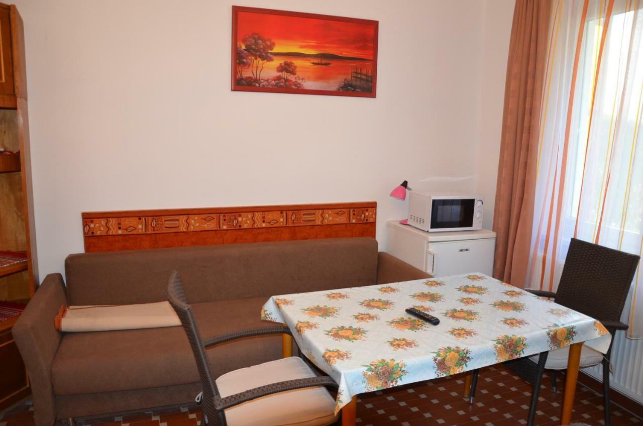 Orchidea Apartman Heviz Exterior foto